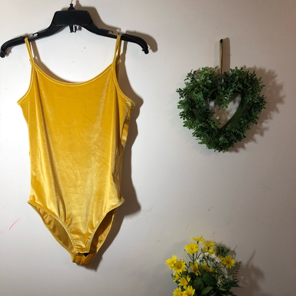 Mustard yellow bodysuit velvet